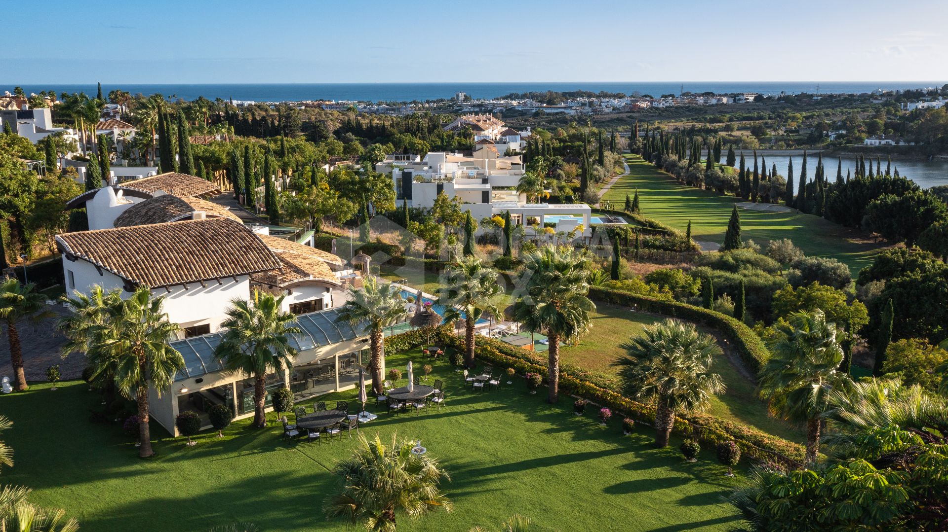 Luxury Villa in Los Flamingos, Benahavis – Exclusive 8-Bedroom Residence with Sea Views