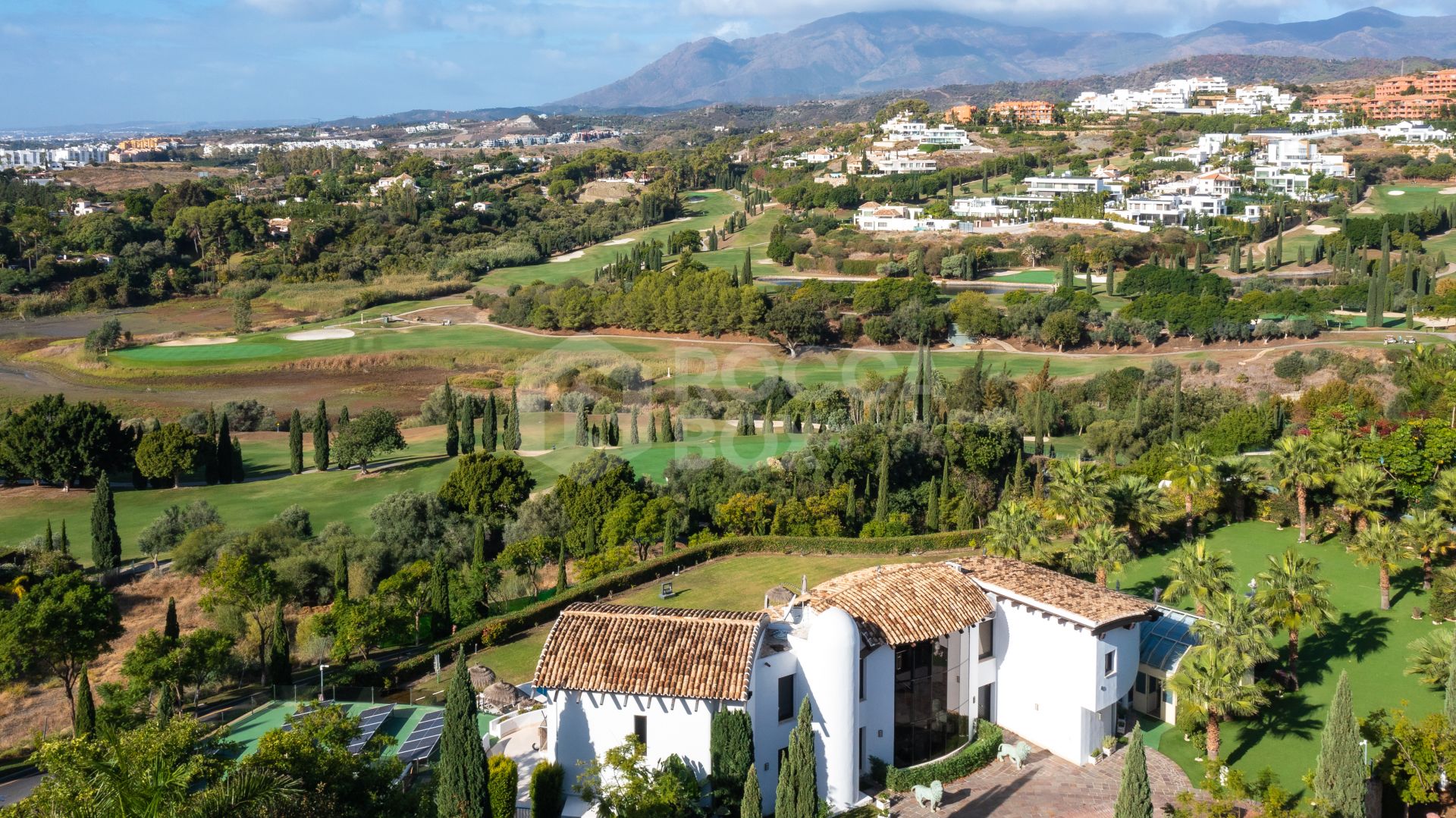 Luxury Villa in Los Flamingos, Benahavis – Exclusive 8-Bedroom Residence with Sea Views