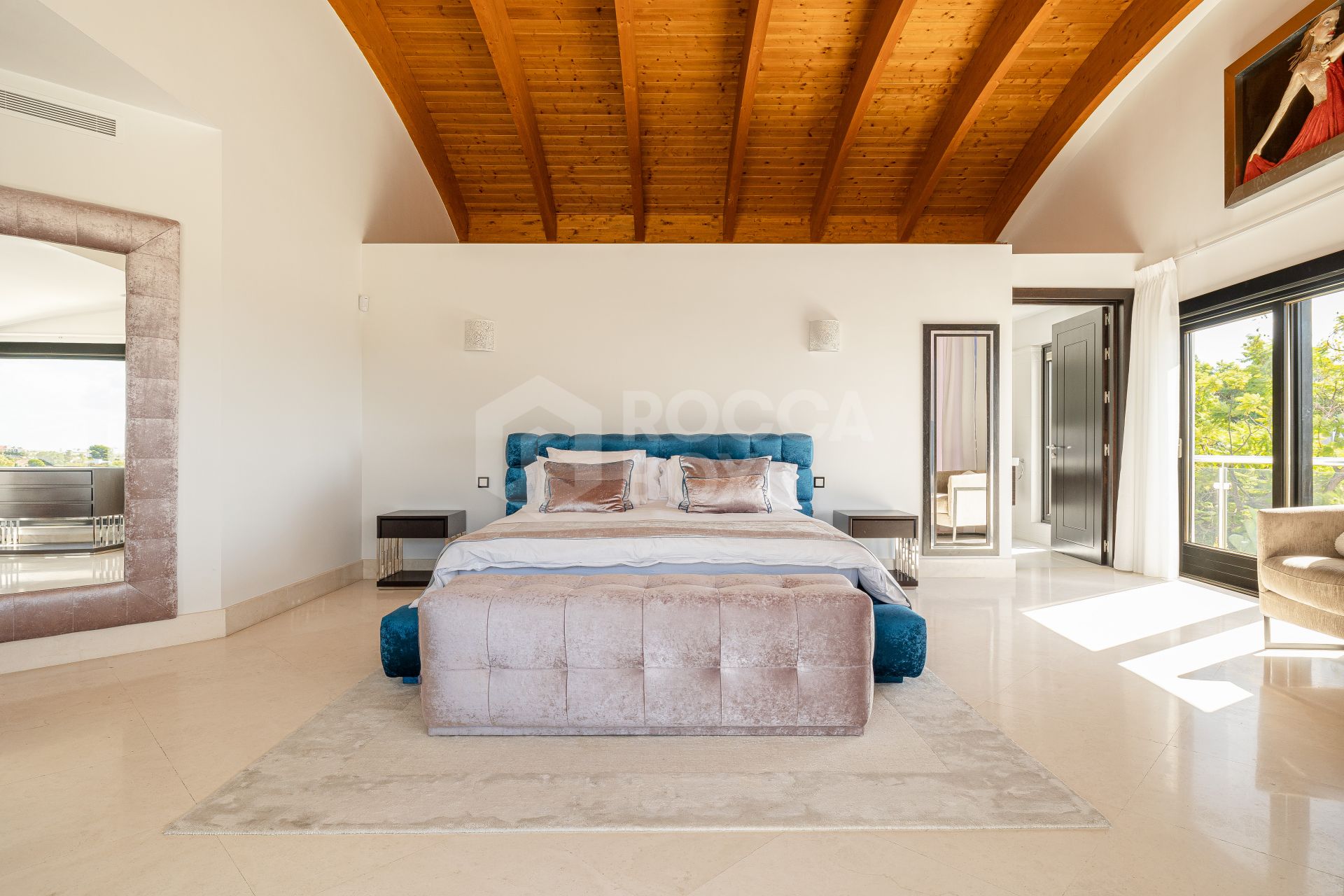 Luxury Villa in Los Flamingos, Benahavis – Exclusive 8-Bedroom Residence with Sea Views