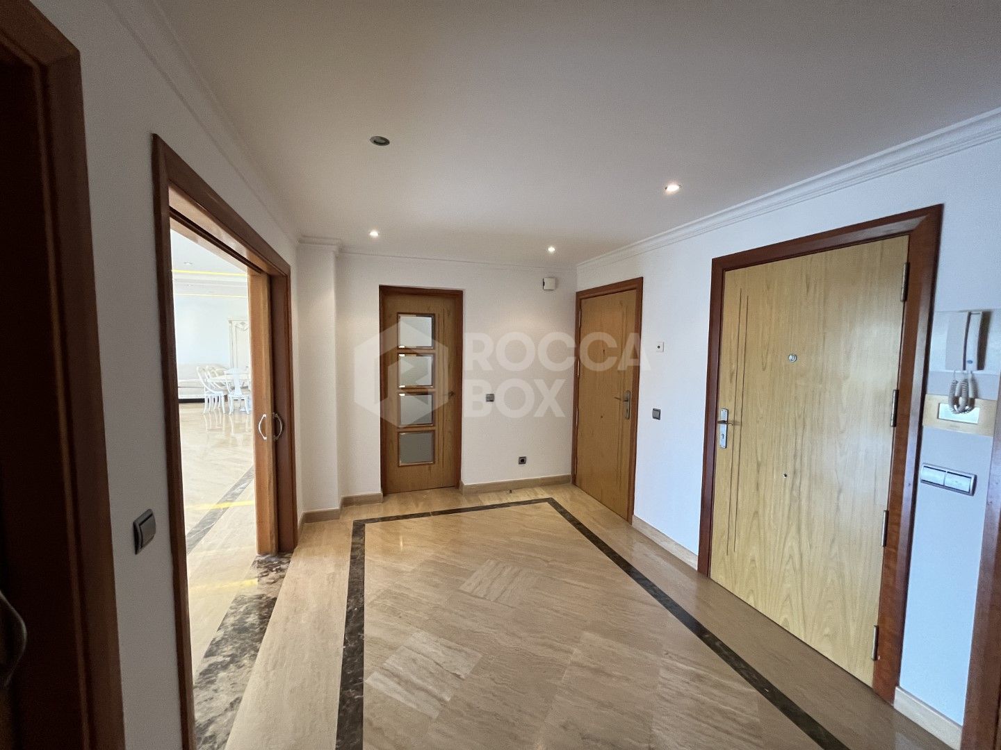 Luxury Duplex Penthouse for Sale in Embrujo Banús | Puerto Banús – Marbella