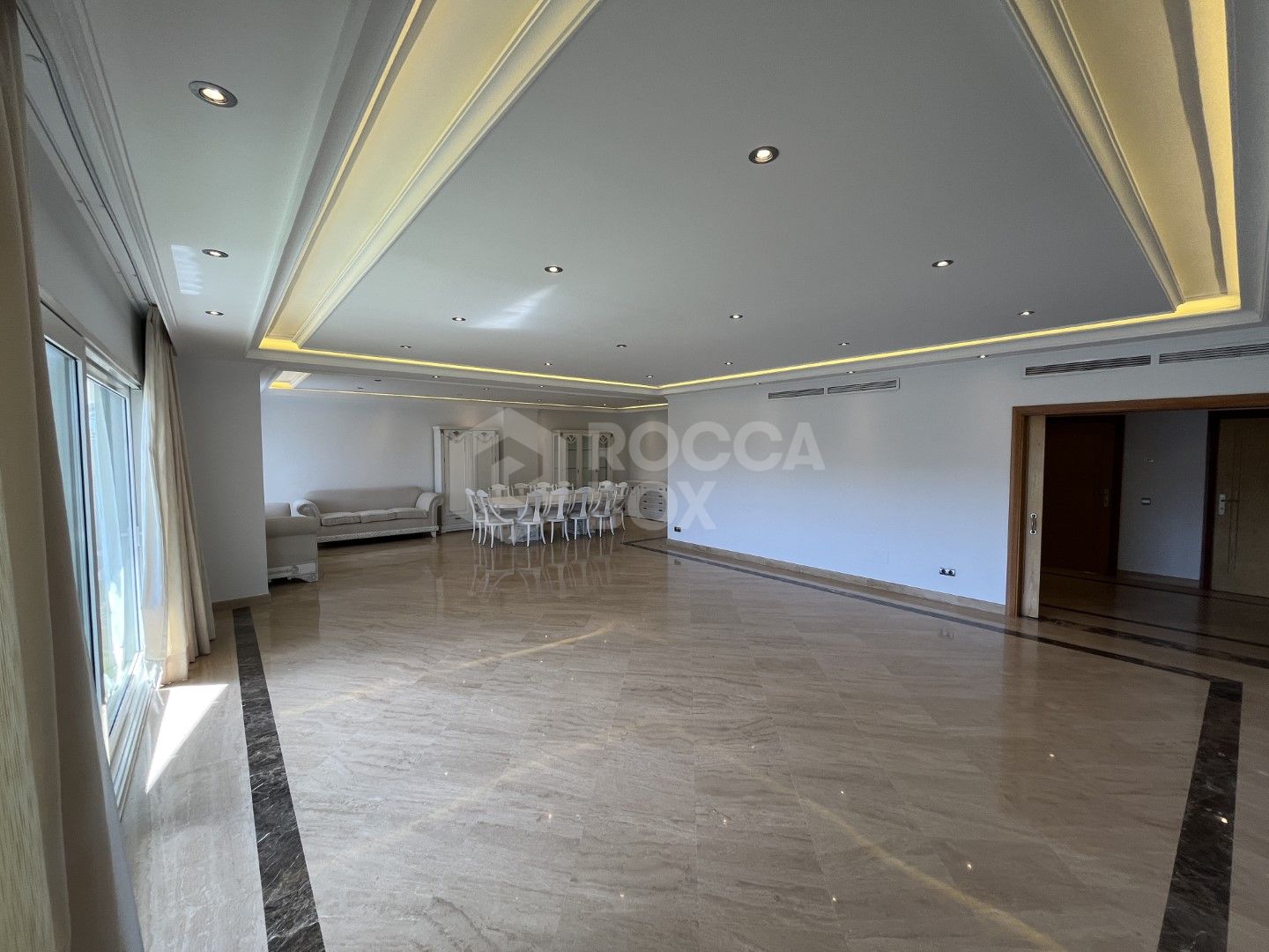 Luxury Duplex Penthouse for Sale in Embrujo Banús | Puerto Banús – Marbella