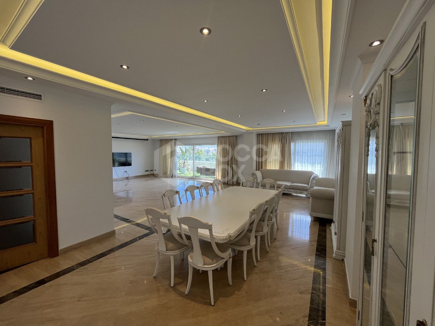 Luxury Duplex Penthouse for Sale in Embrujo Banús | Puerto Banús – Marbella