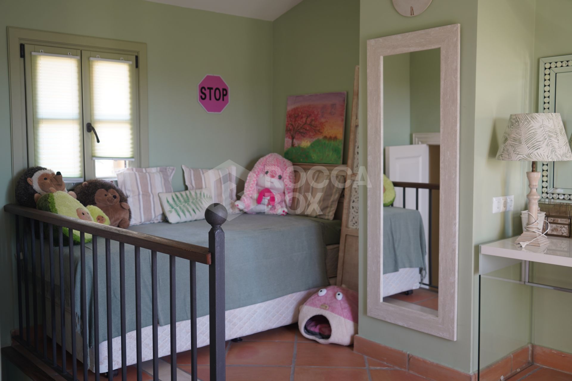 Stylish 4-Bedroom Townhouse in the Exclusive gated Almenara Golf, Panoramic Golf, Mountain & Partial Lake Views in Sotogrande