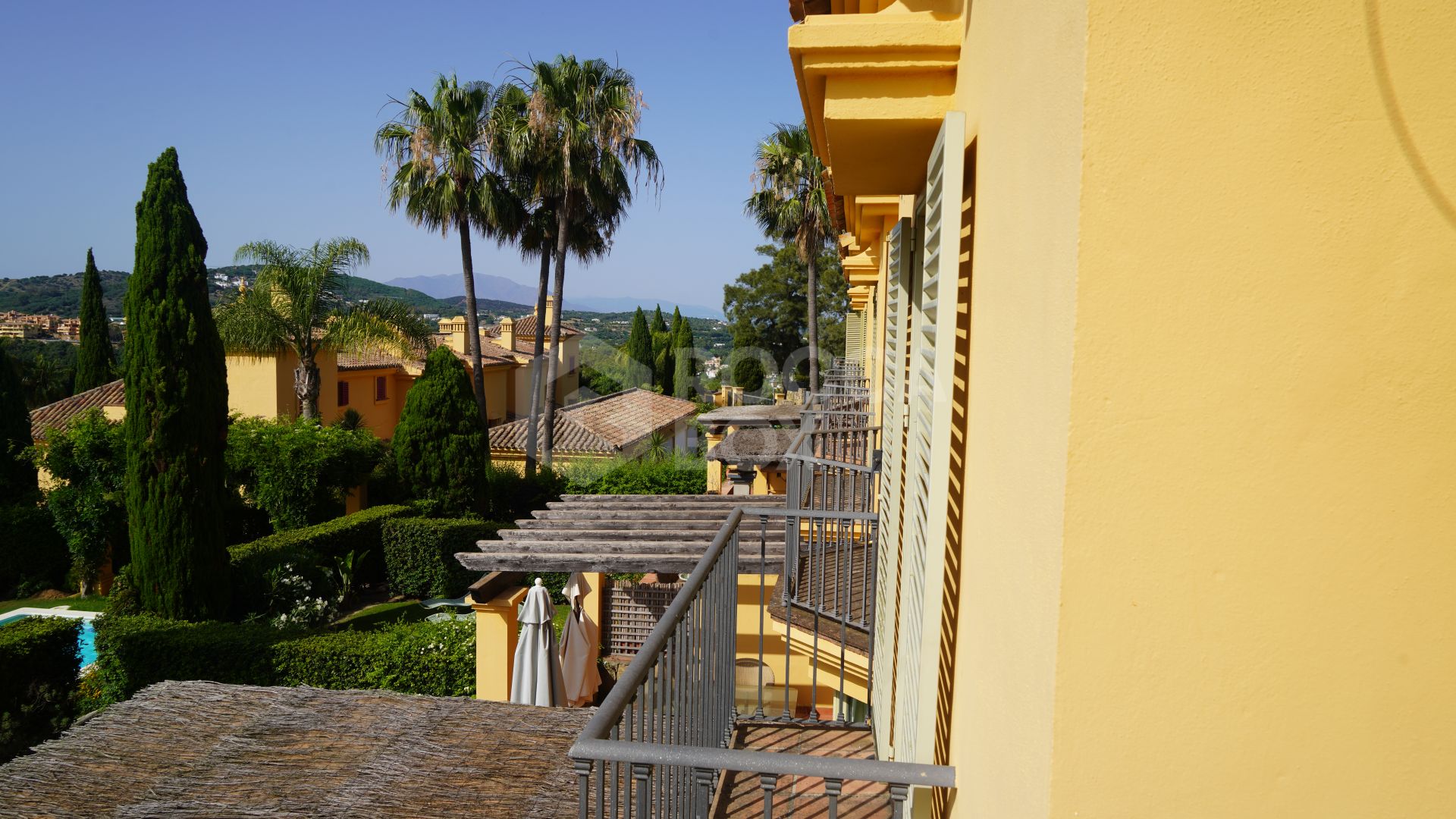 Stylish 4-Bedroom Townhouse in the Exclusive gated Almenara Golf, Panoramic Golf, Mountain & Partial Lake Views in Sotogrande