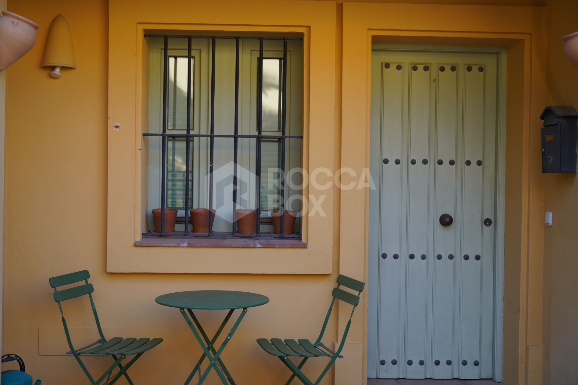 Stylish 4-Bedroom Townhouse in the Exclusive gated Almenara Golf, Panoramic Golf, Mountain & Partial Lake Views in Sotogrande