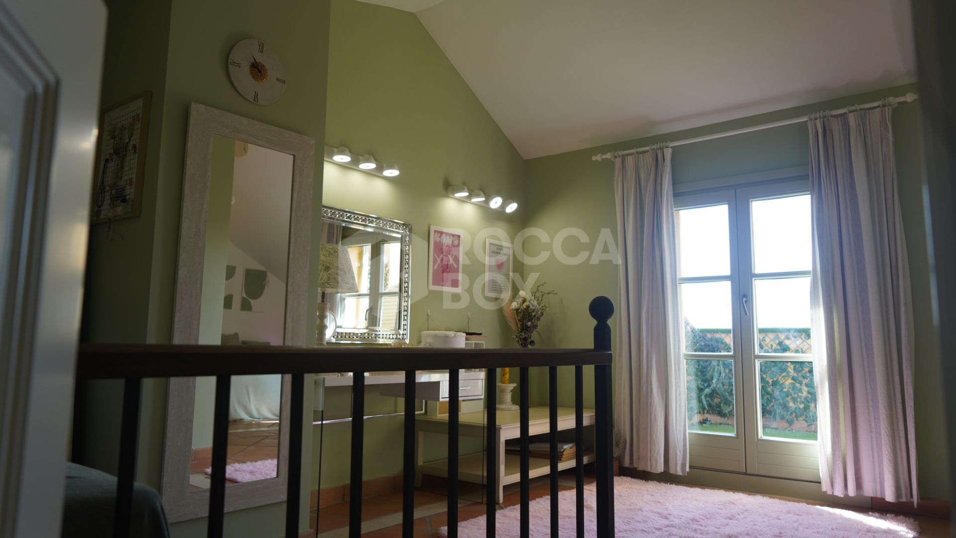 Stylish 4-Bedroom Townhouse in the Exclusive gated Almenara Golf, Panoramic Golf, Mountain & Partial Lake Views in Sotogrande