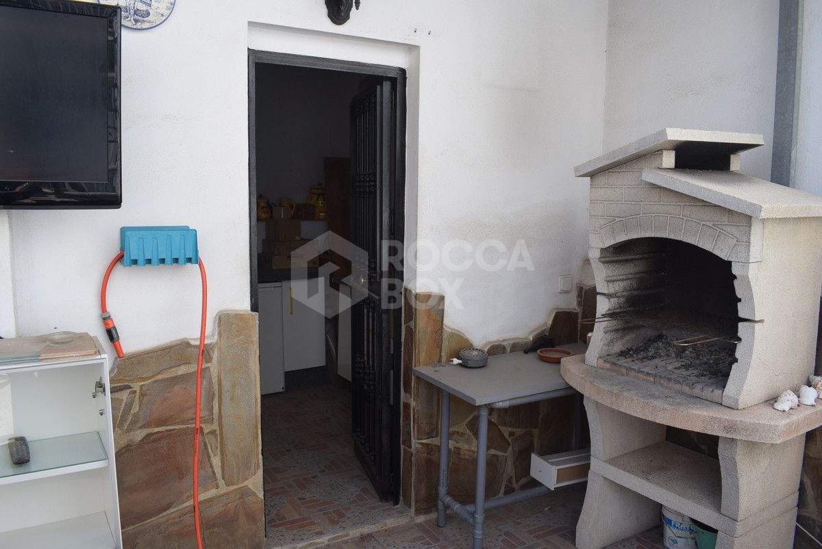 Town House for sale in La Goleta - San Felipe Neri, Malaga