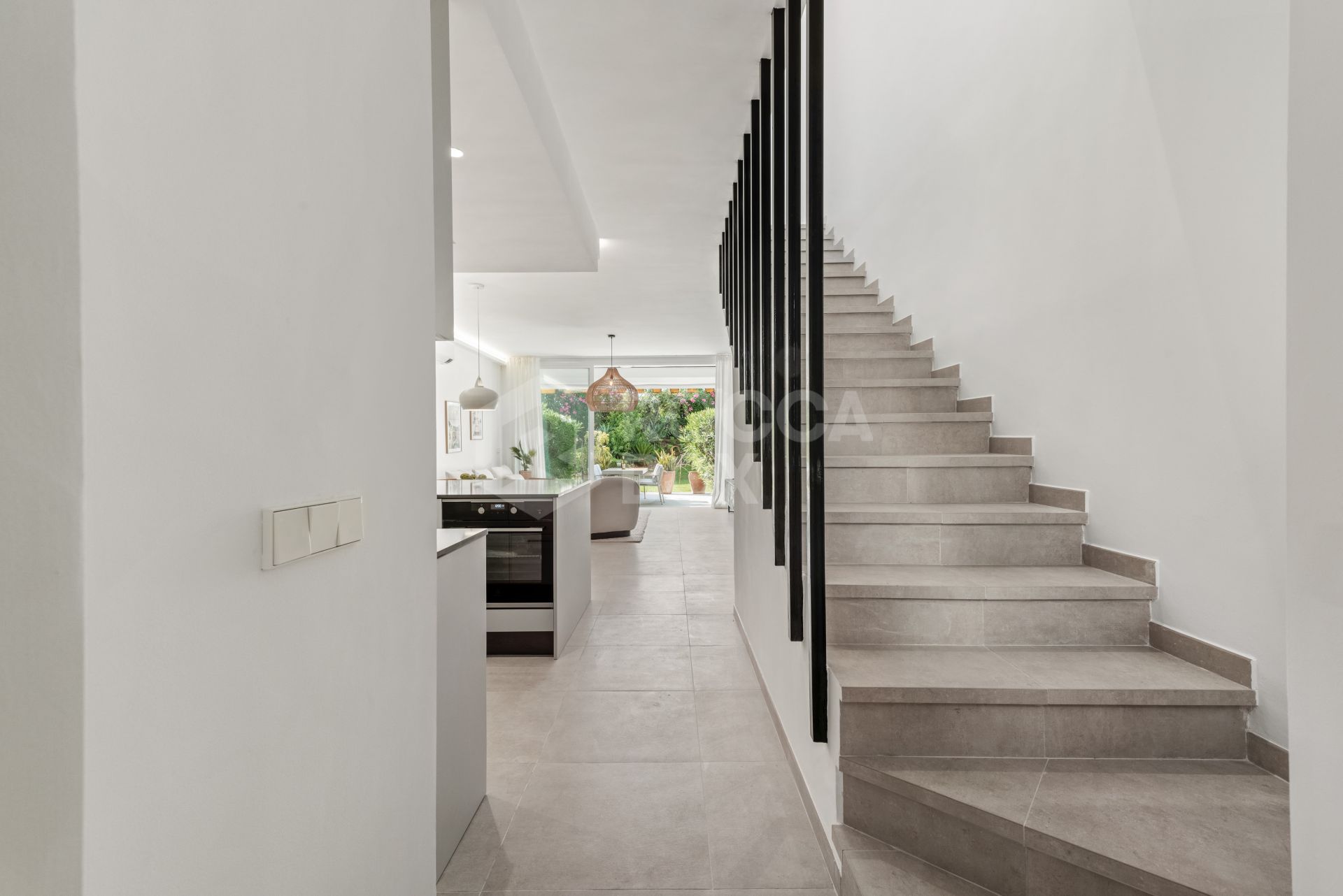 Scandinavian style townhouse with sea view in Aloha