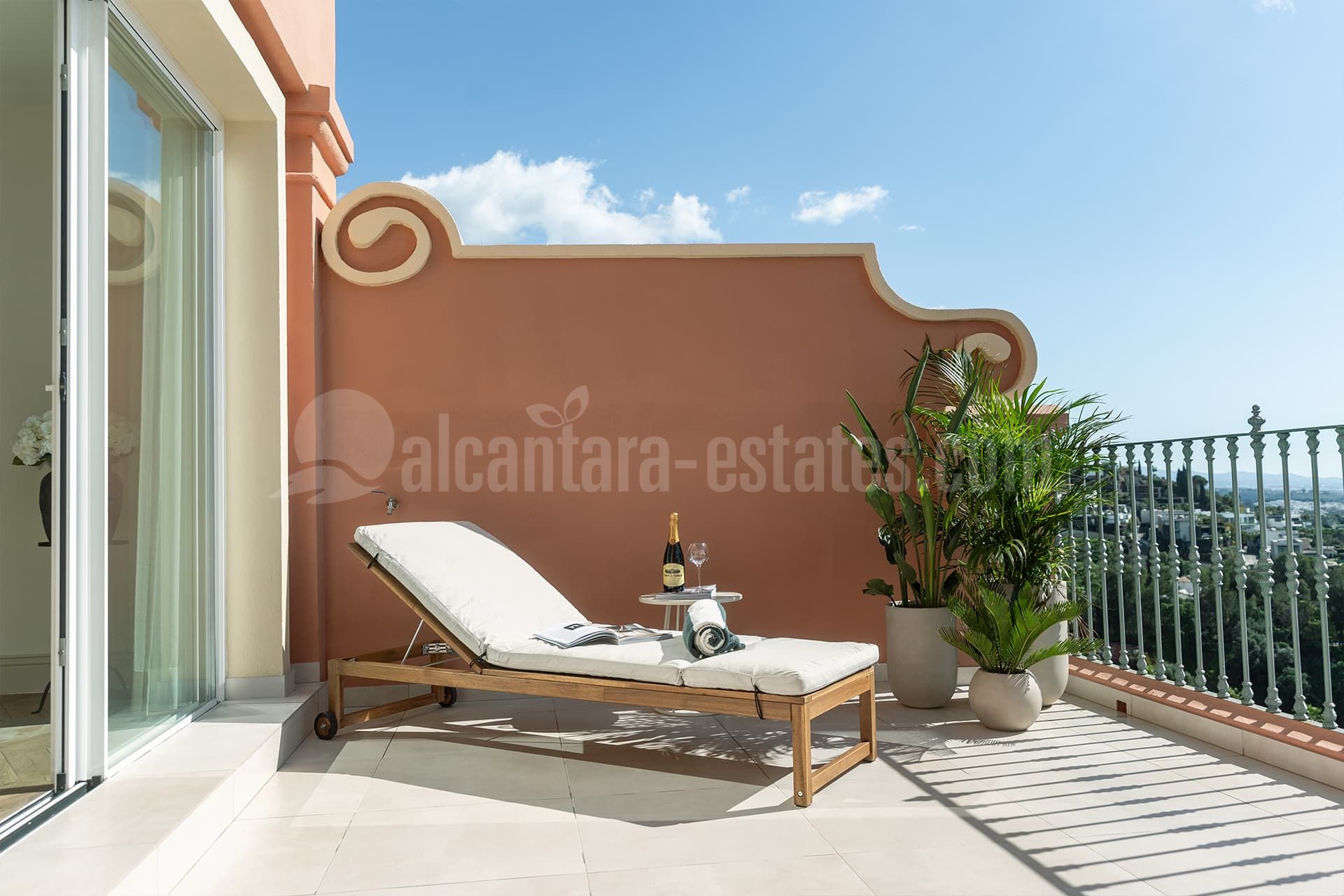 Adosado en Monte Halcones, Benahavis