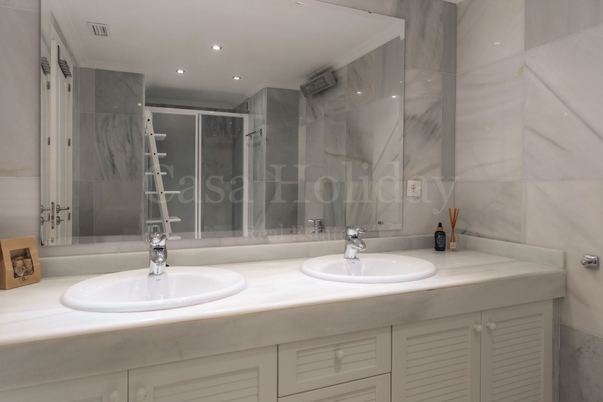 Apartment in Royal Gardens, Marbella