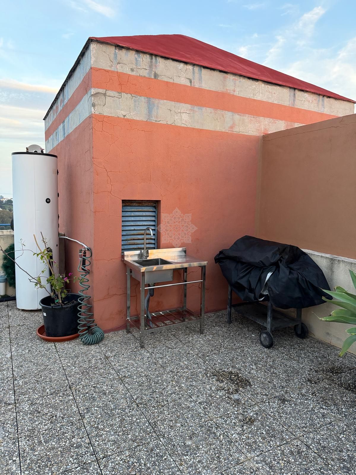 Penthouse in Atalaya, Estepona