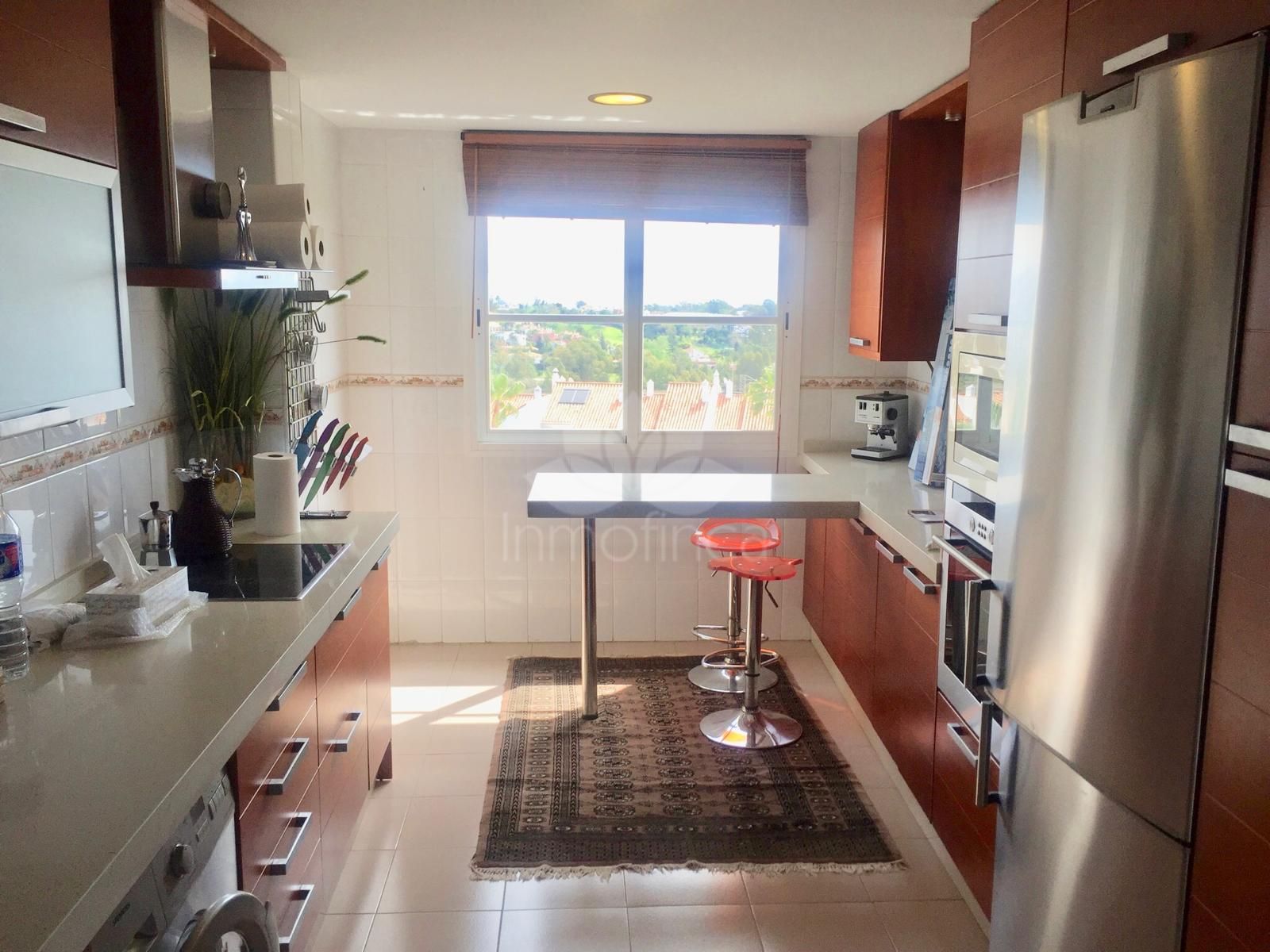 Penthouse in Atalaya, Estepona