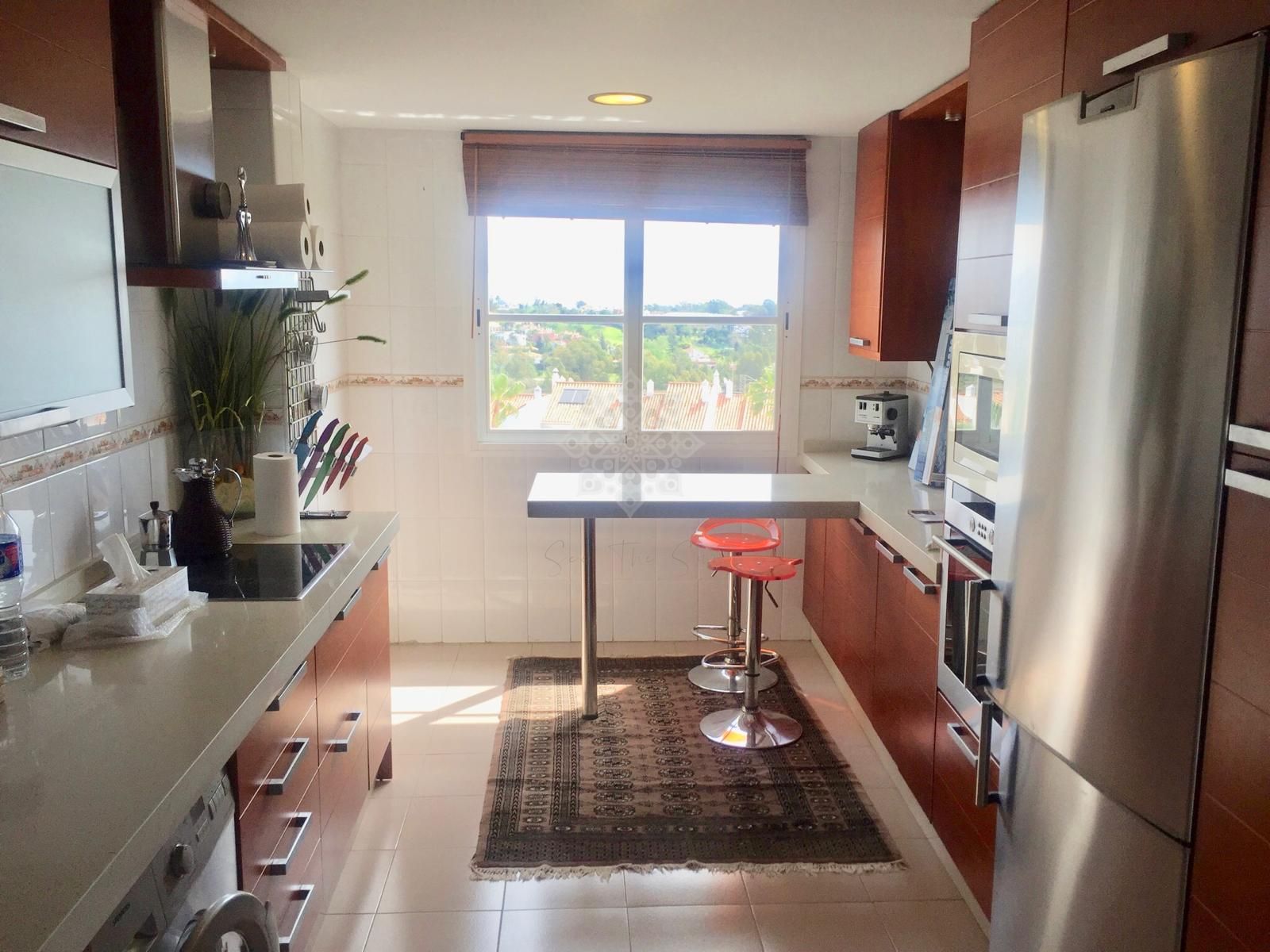 Penthouse in Atalaya, Estepona