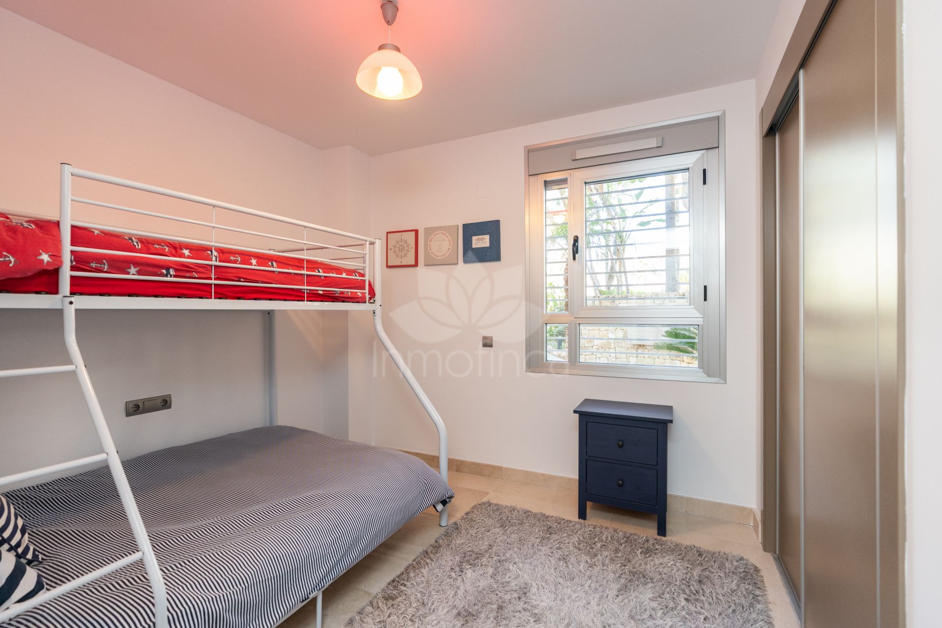 Ground Floor Apartment in Los Arqueros, Benahavis