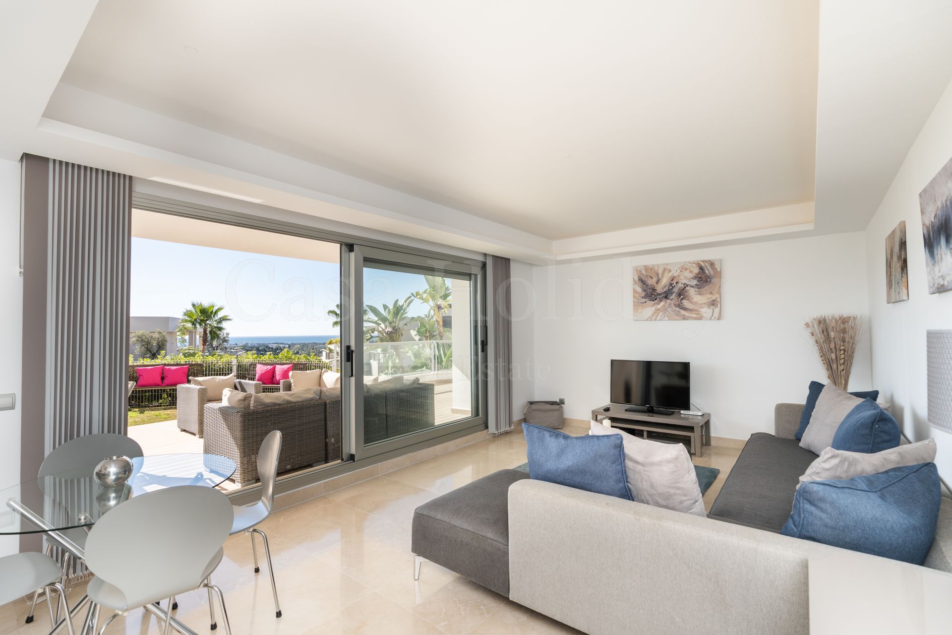 Ground Floor Apartment in Los Arqueros, Benahavis