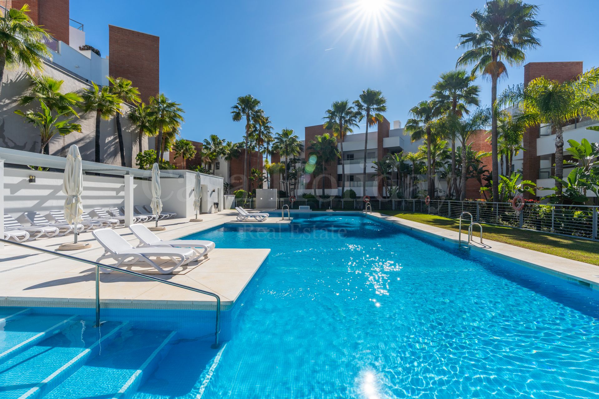 Ground Floor Apartment in Los Arqueros, Benahavis