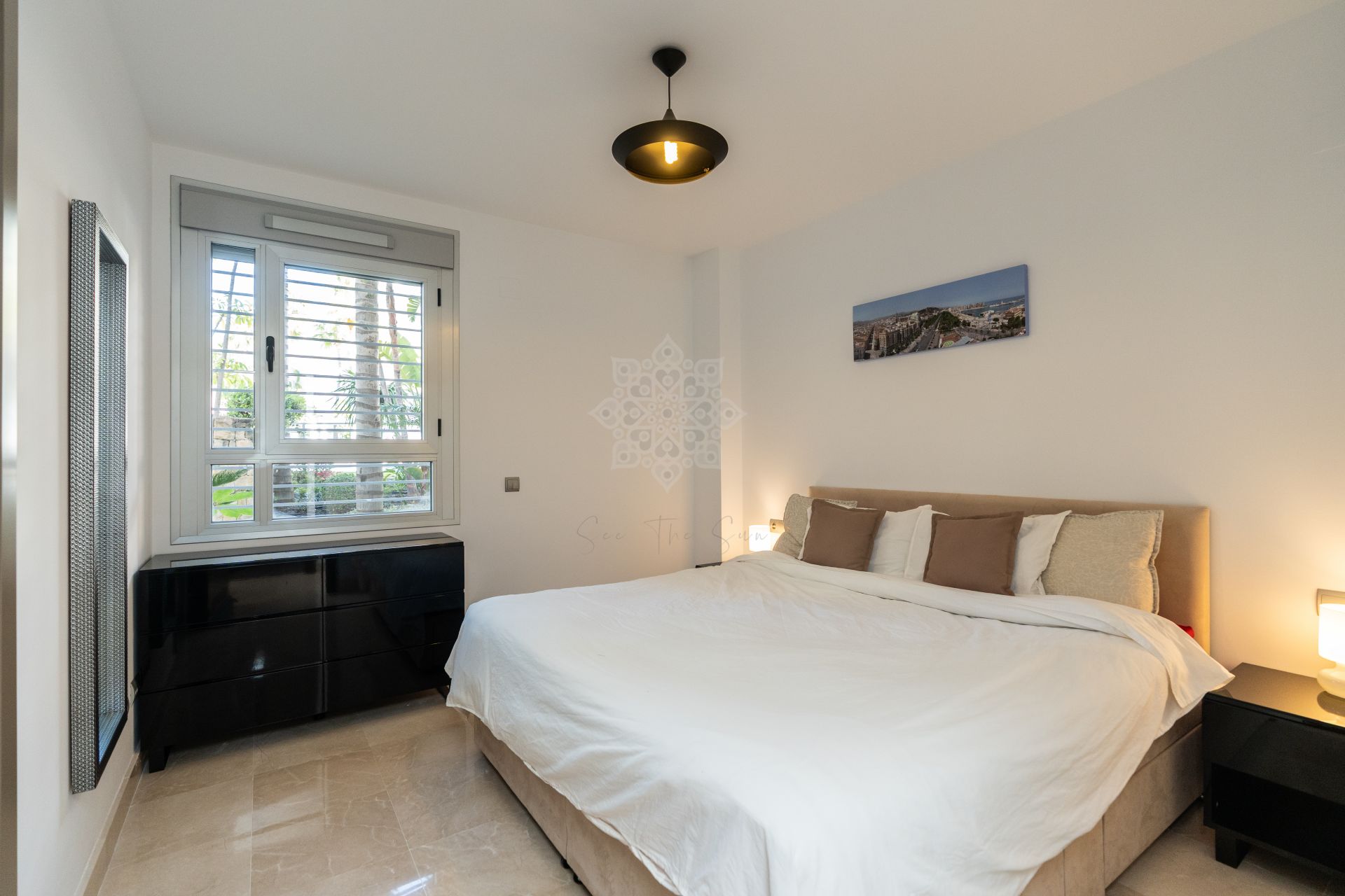 Ground Floor Apartment in Los Arqueros, Benahavis