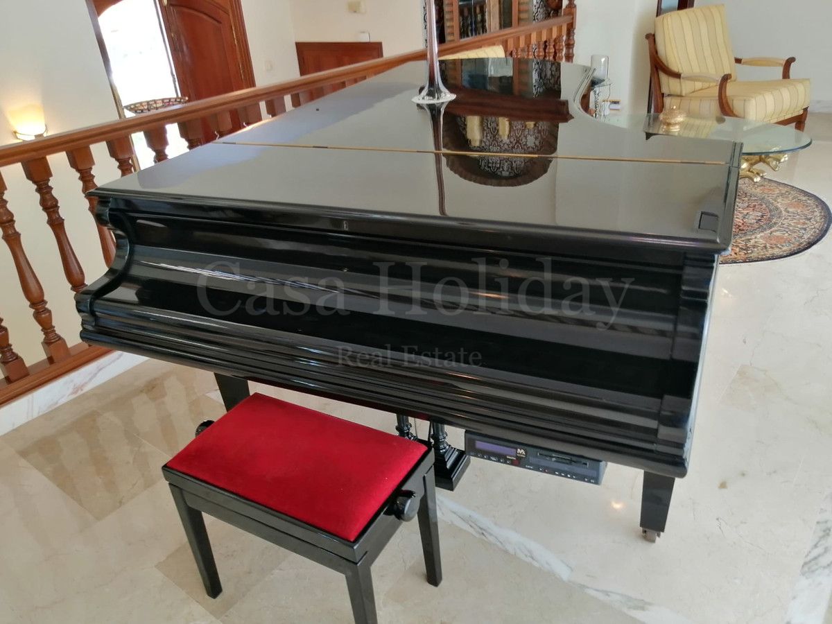 Villa in Benalmadena