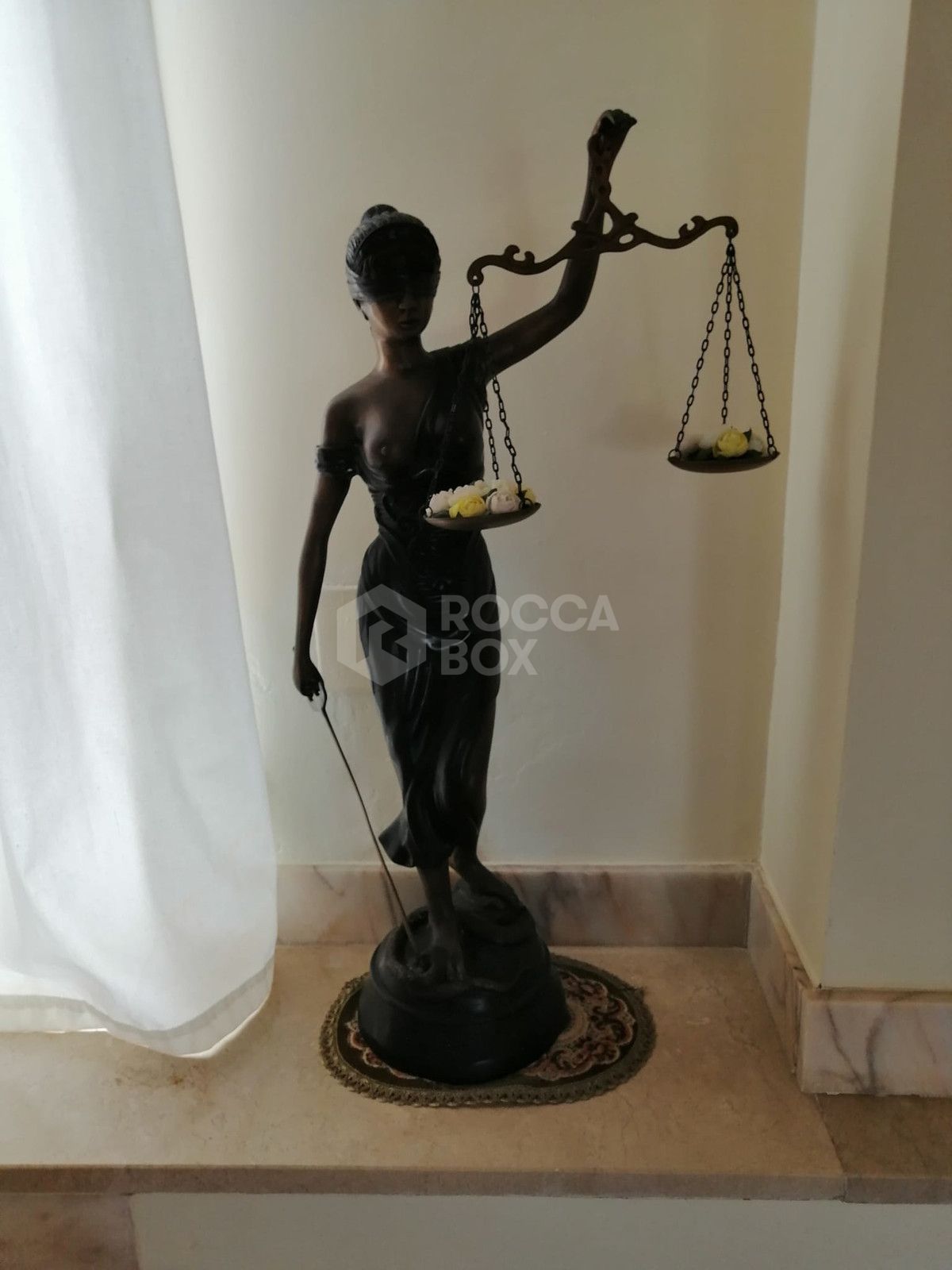 Villa for sale in Benalmadena