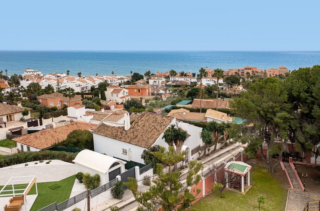 Villa in Estepona