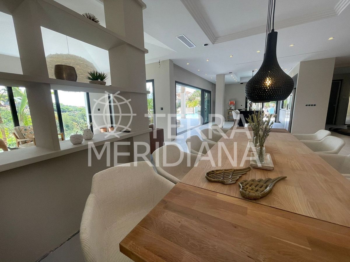 Villa in Elviria, Marbella