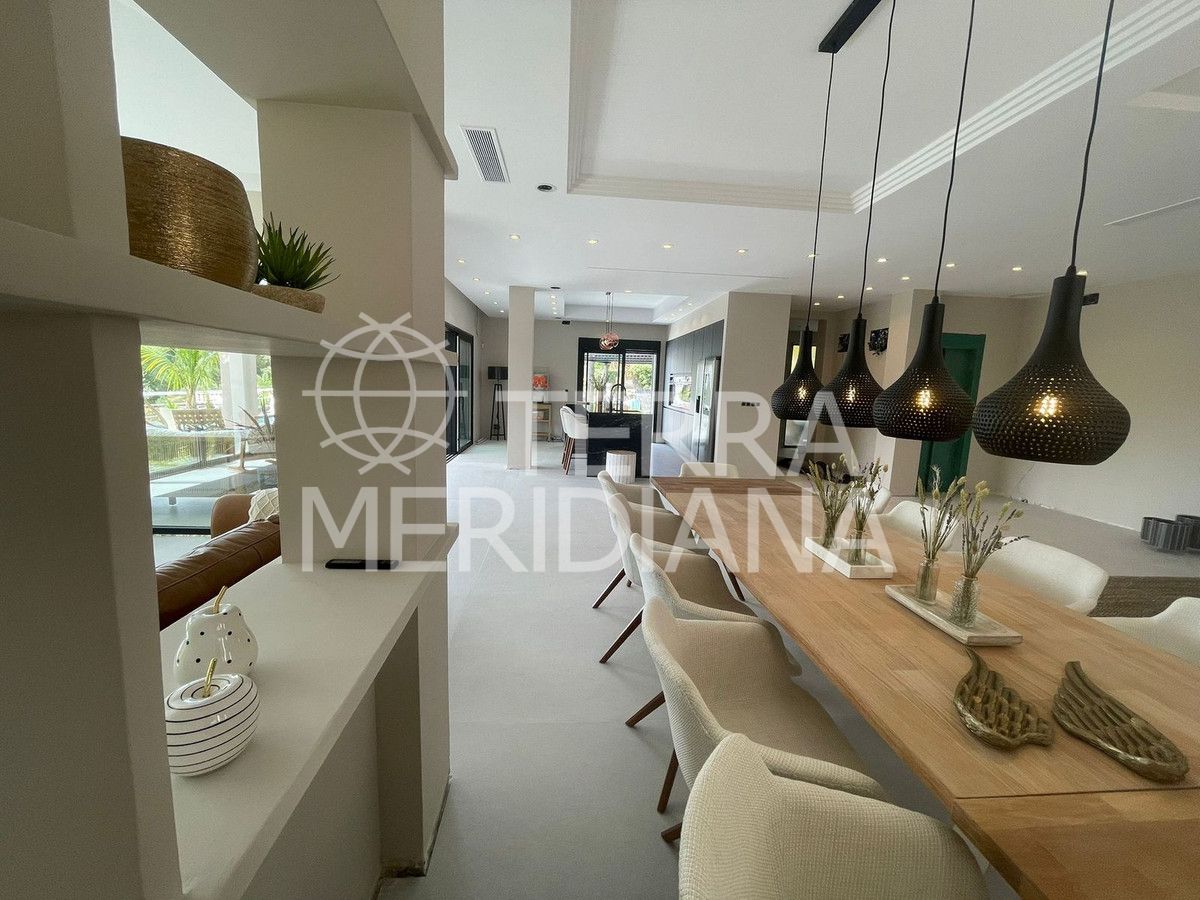 Villa in Elviria, Marbella