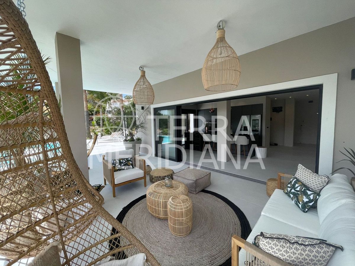 Villa in Elviria, Marbella