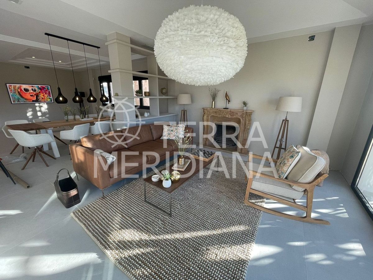 Villa in Elviria, Marbella