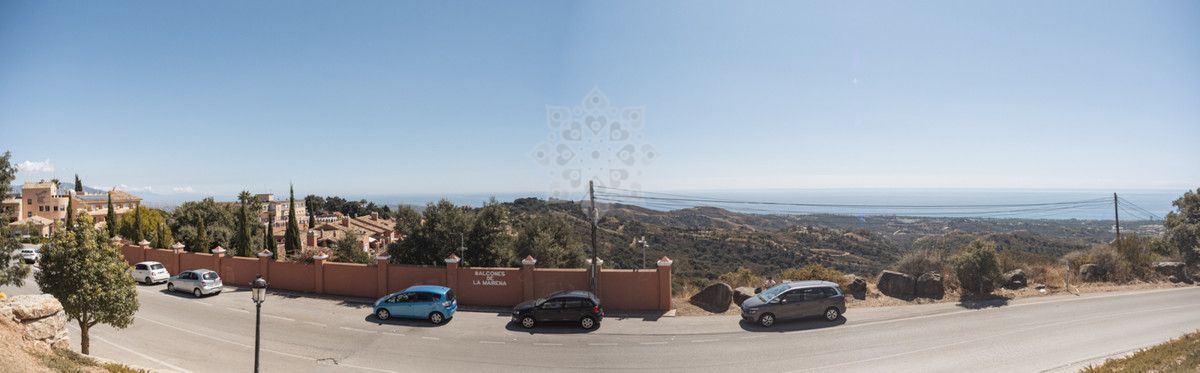 Lokale komercyjne w Ojen