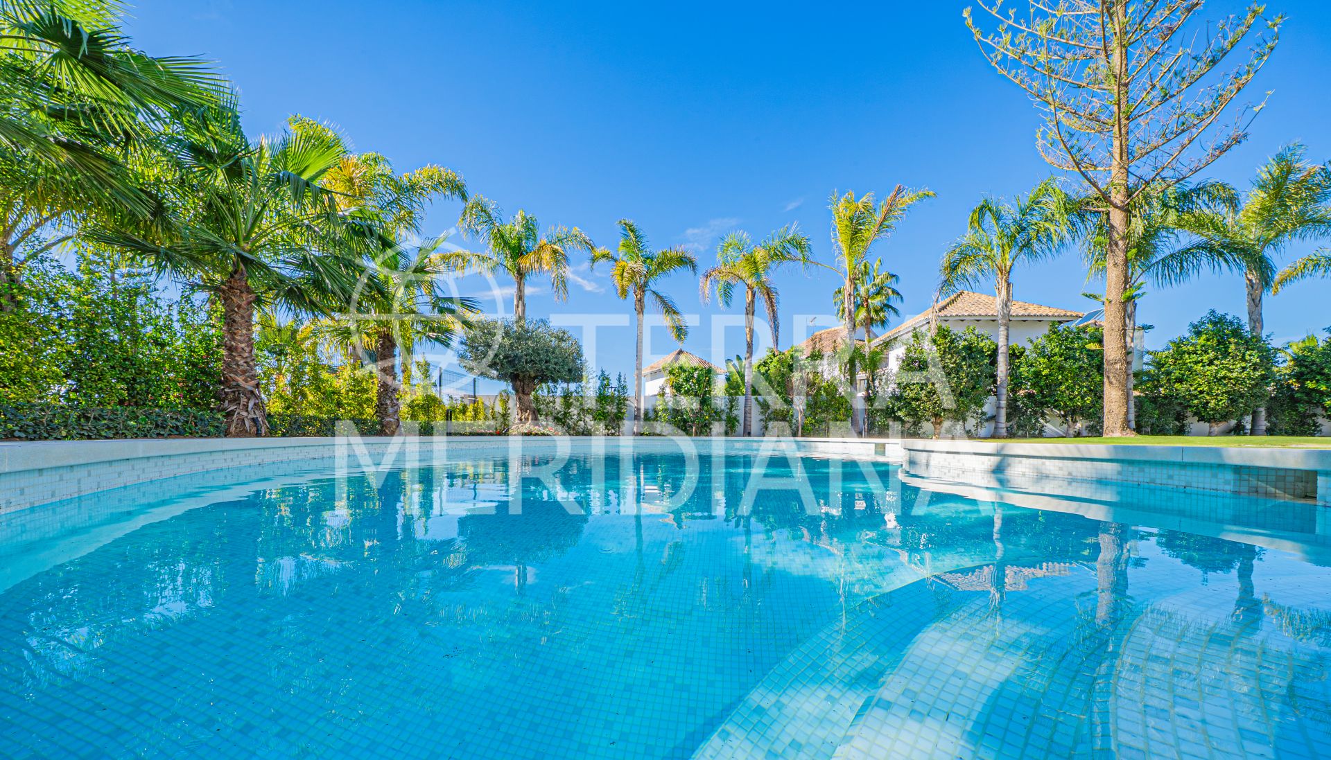 Villa in Marbella, Marbella