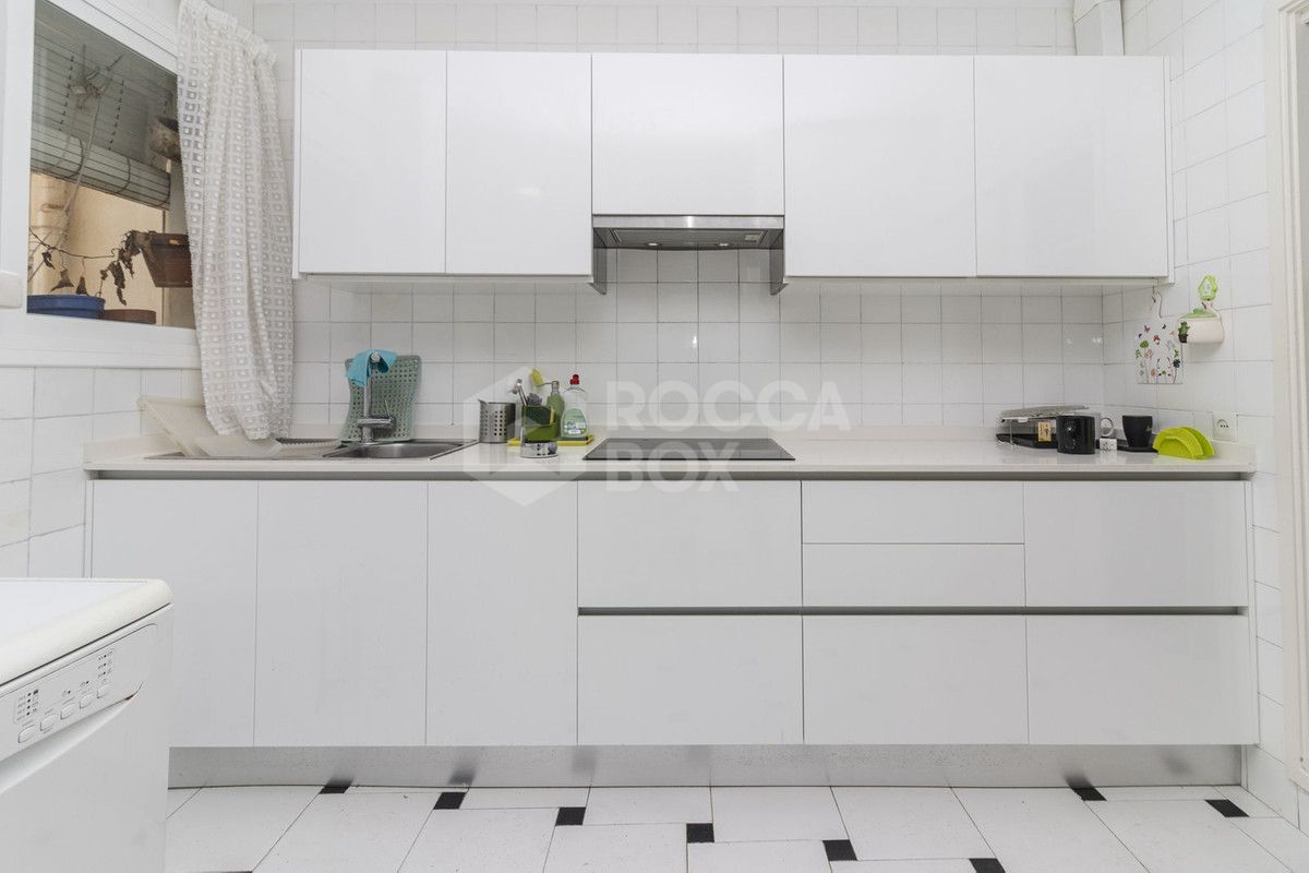 Apartment for sale in La Malagueta - La Caleta, Malaga