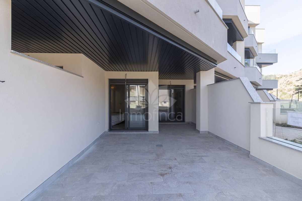 Ground Floor Apartment in Almayate, Velez Malaga