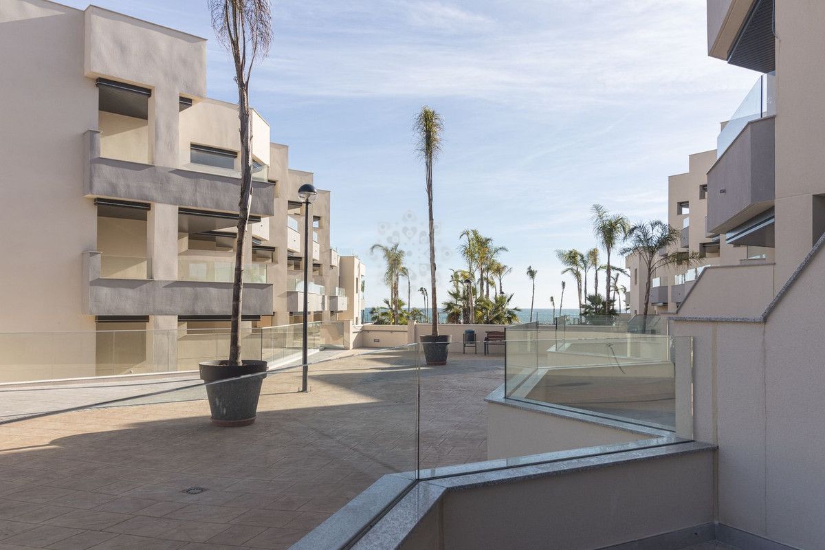 Ground Floor Apartment in Almayate, Velez Malaga