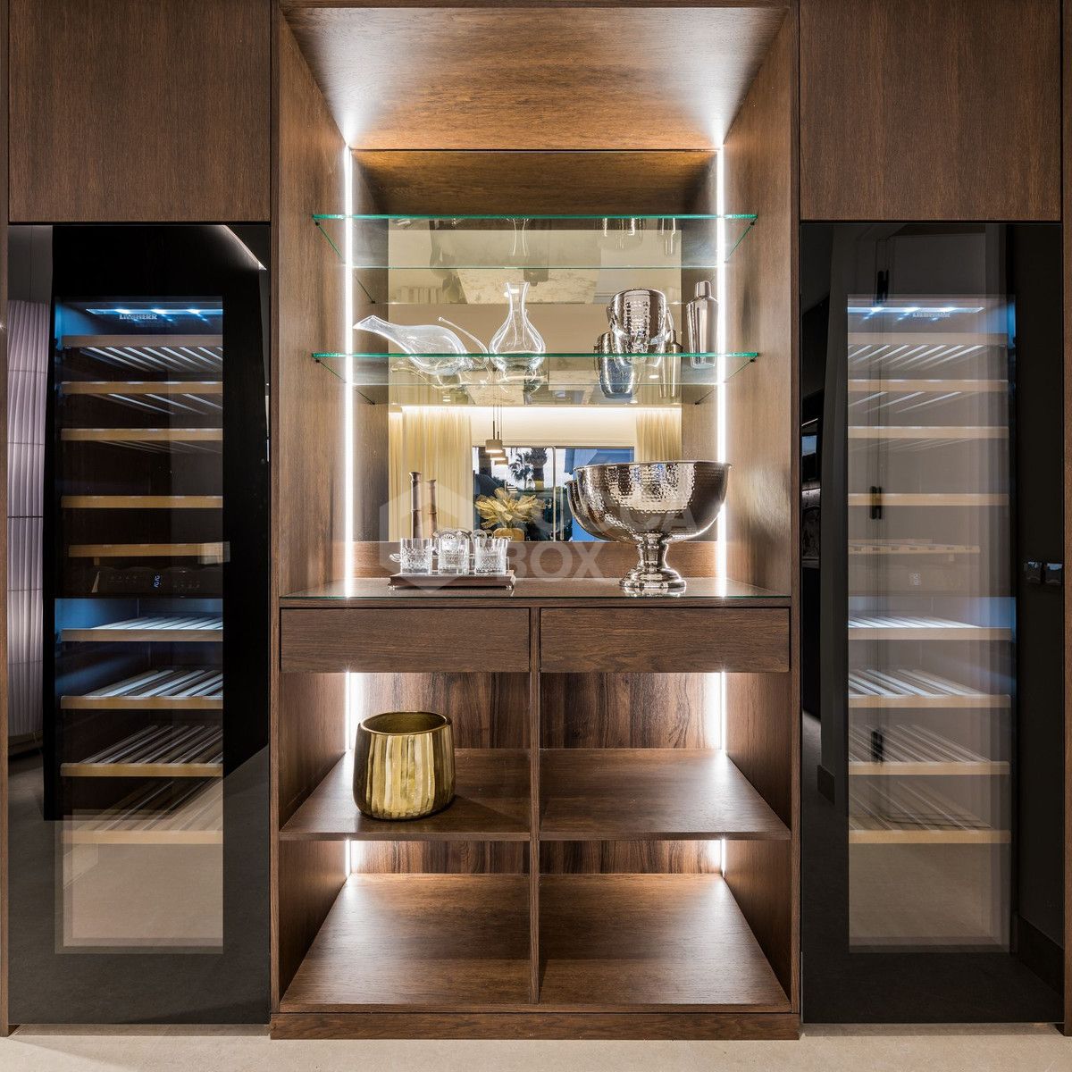 Apartment for sale in Los Monteros, Marbella East