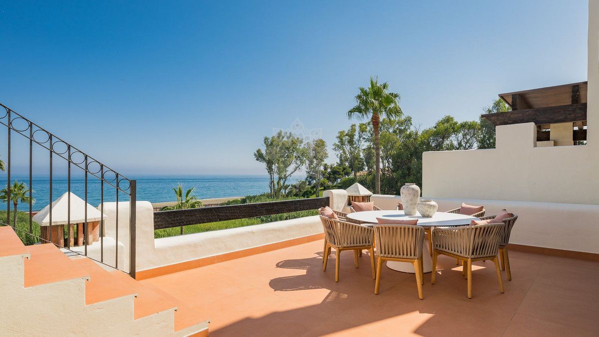 Penthouse w New Golden Mile, Estepona