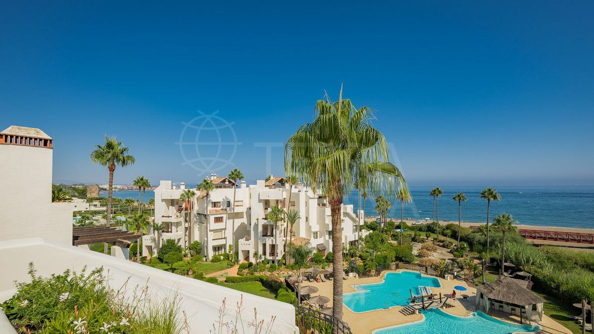 Penthouse in New Golden Mile, Estepona