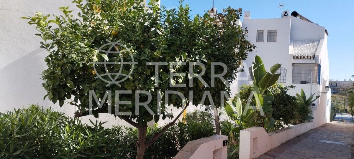 Town House in Nueva Andalucia, Marbella