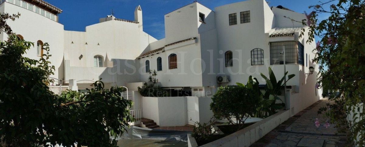 Adosado en Nueva Andalucia, Marbella