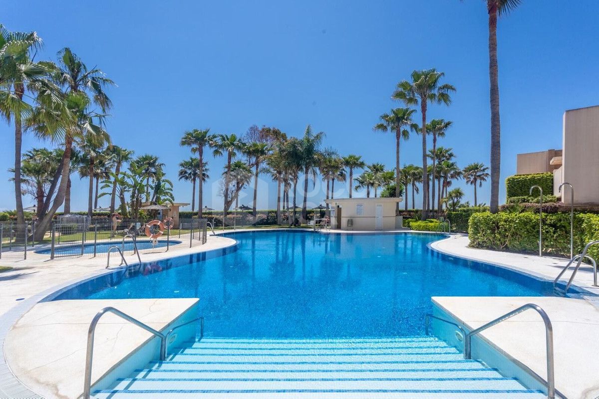 Apartment for sale in Estepona