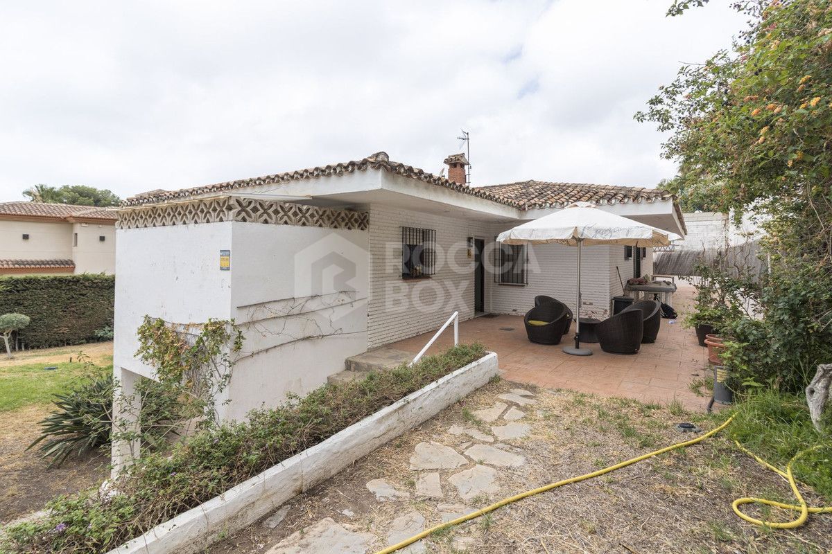 Villa for sale in Benalmadena Pueblo