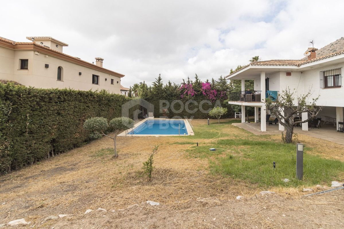 Villa for sale in Benalmadena Pueblo