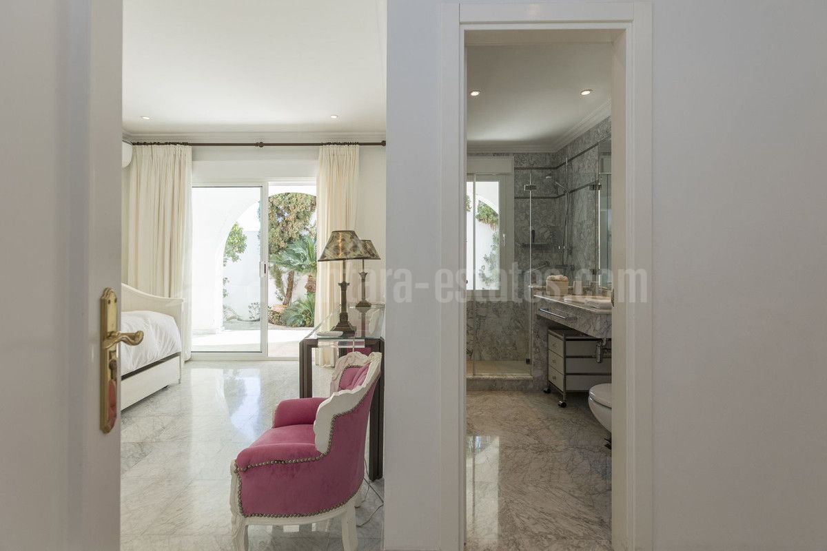Villa en Los Monteros, Marbella