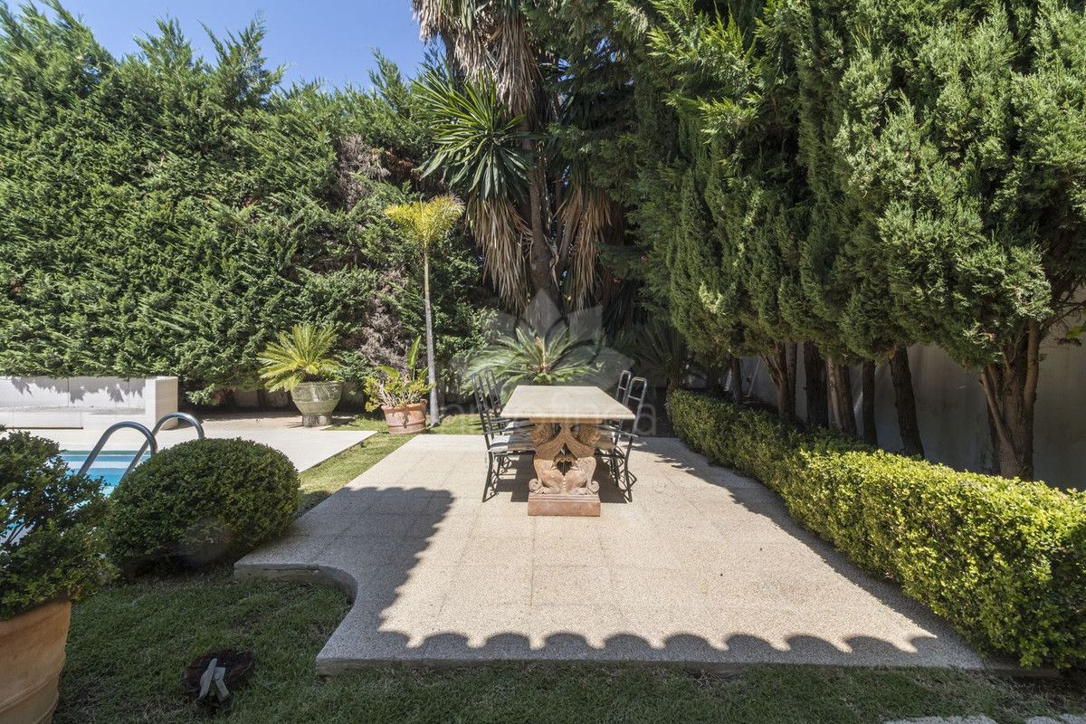 Villa in Los Monteros, Marbella