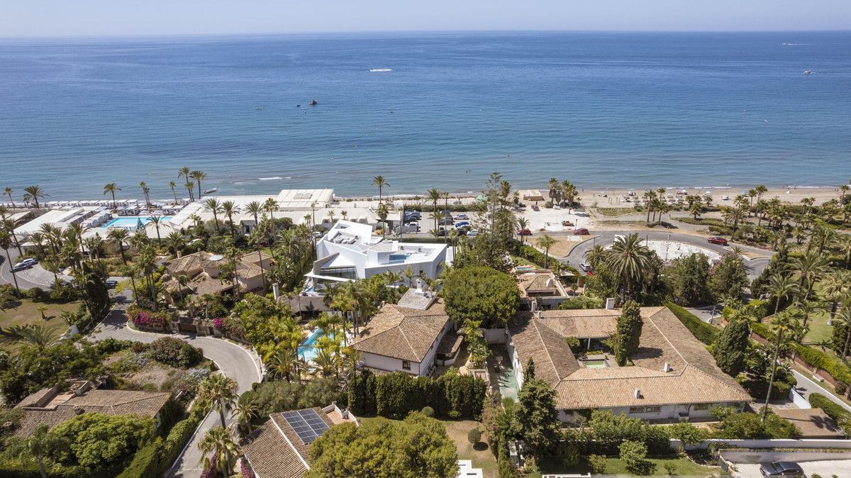Villa in Los Monteros, Marbella