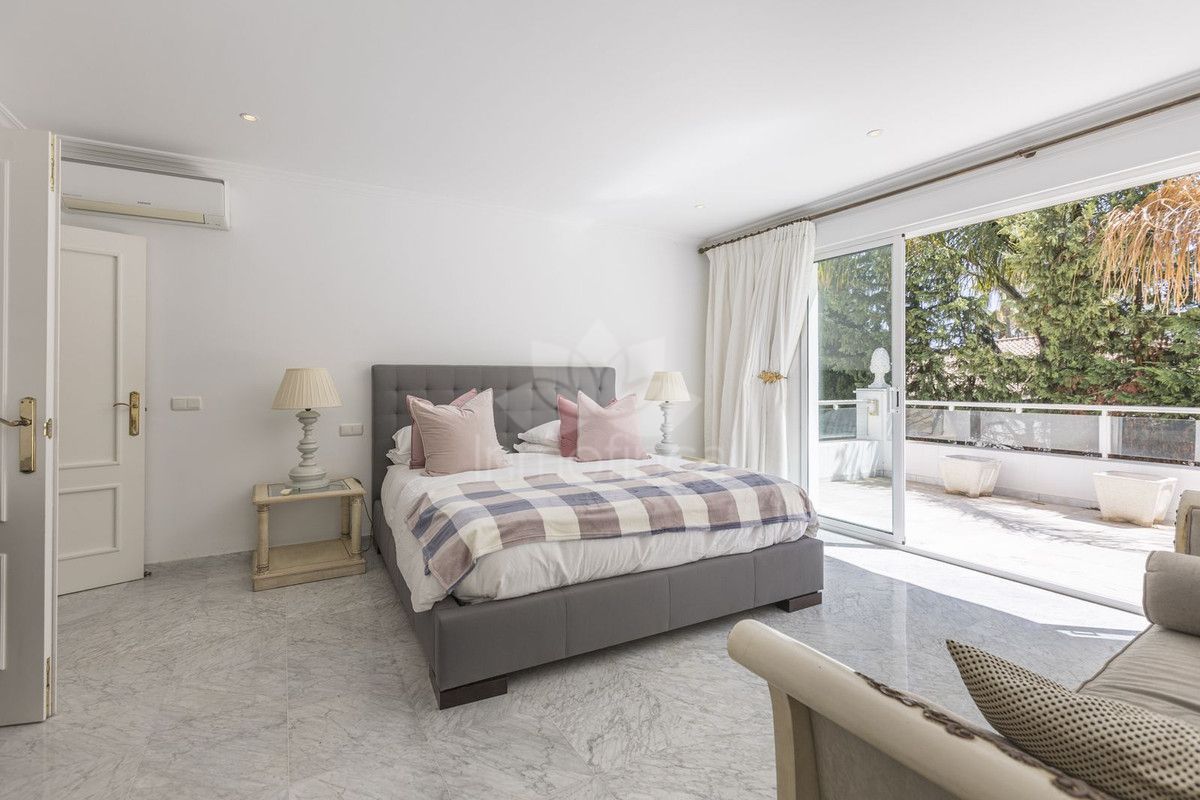 Villa in Los Monteros, Marbella