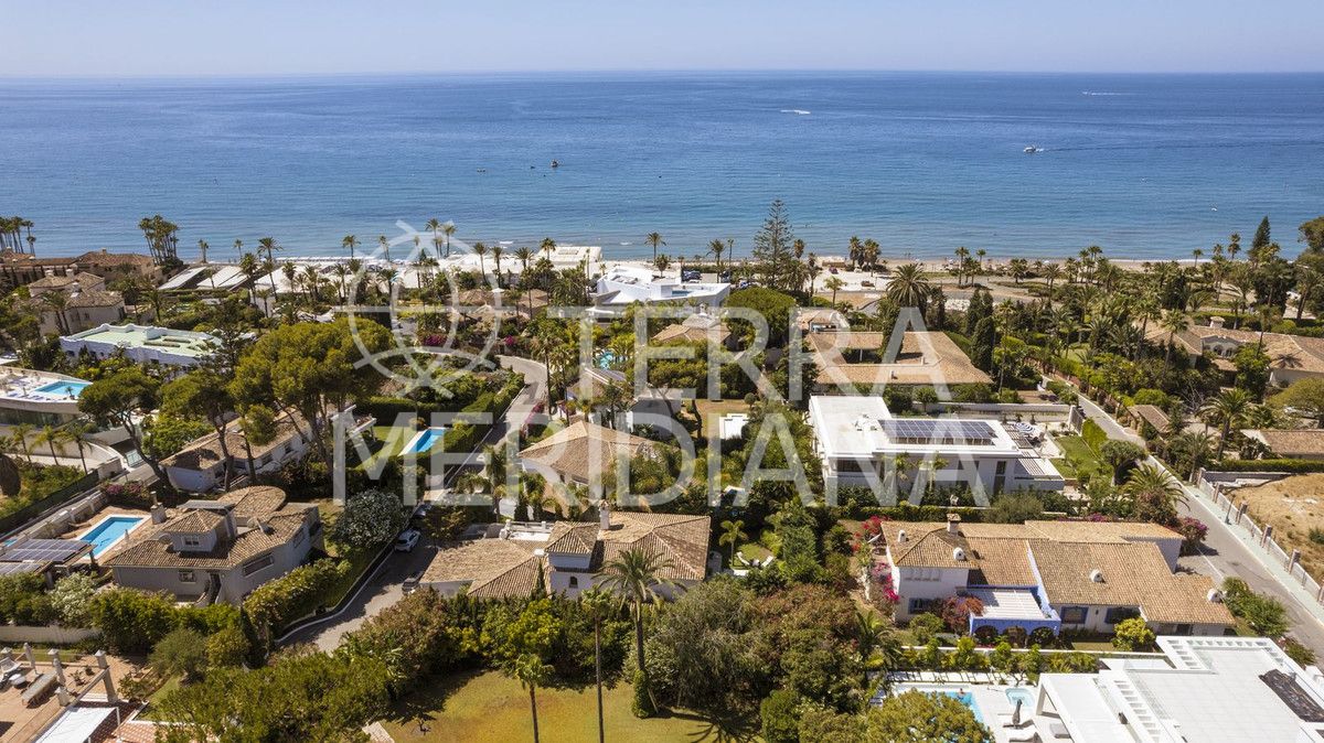Villa in Los Monteros, Marbella