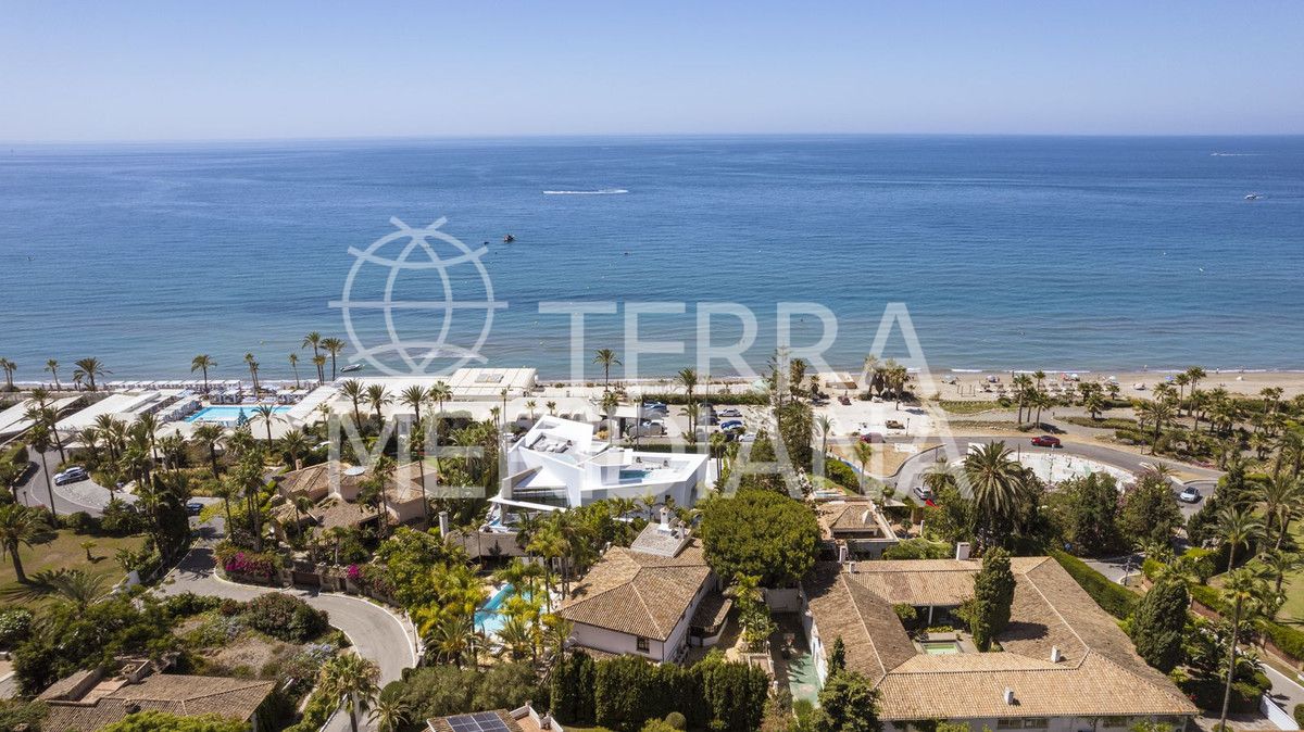 Villa in Los Monteros, Marbella