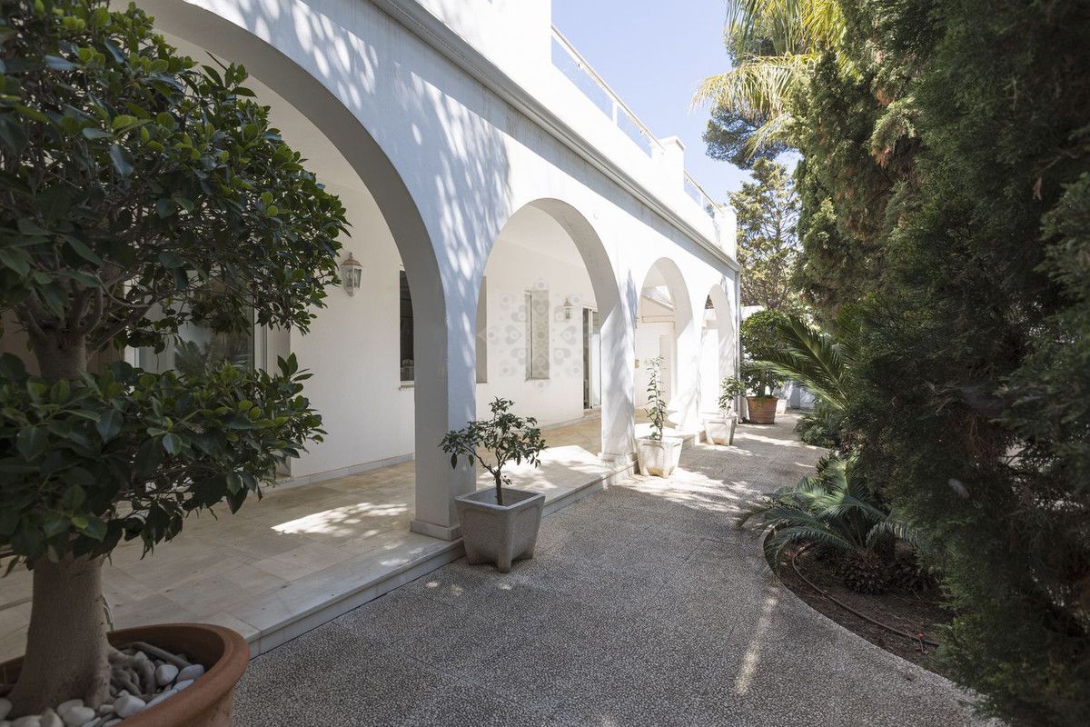 Villa en Los Monteros, Marbella