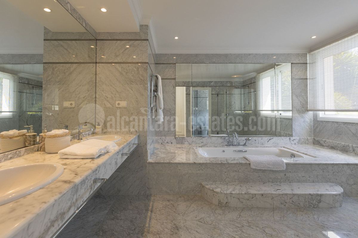 Villa en Los Monteros, Marbella