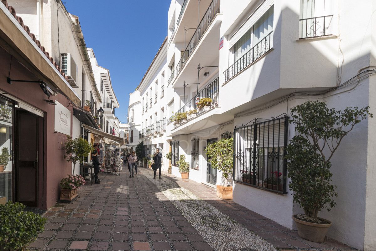 Villa in Marbella, Marbella